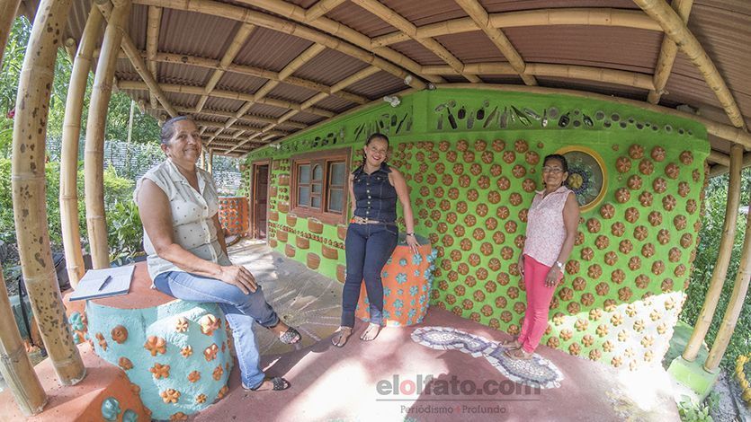 Las mujeres de Payandé que construyen viviendas y parques ecológicos