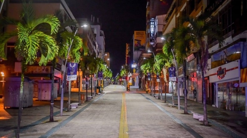 Ibagué extendió el toque de queda nocturno, pero no implementó el ‘pico y cédula’ Ibagué extendió el toque de queda nocturno, pero no implementó el ‘pico y cédula’