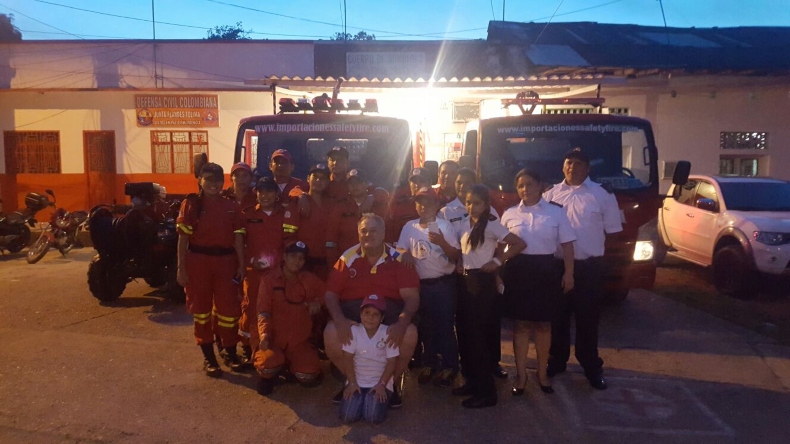 En cese de actividades se declaran los Bomberos Voluntarios de Flandes