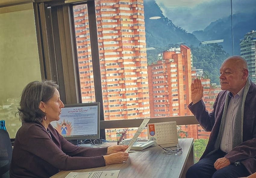 Petro nombró a Álvaro Villarraga como director técnico para la Construcción de la Memoria Histórica Petro nombró a Álvaro Villarraga como director técnico para la Construcción de la Memoria Histórica