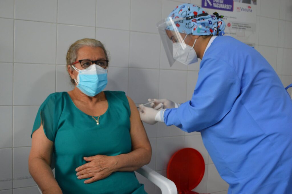 Hay cinco municipios del Tolima colgados con la vacunación de adultos mayores contra el COVID-19 Hay cinco municipios del Tolima colgados con la vacunación de adultos mayores contra el COVID-19