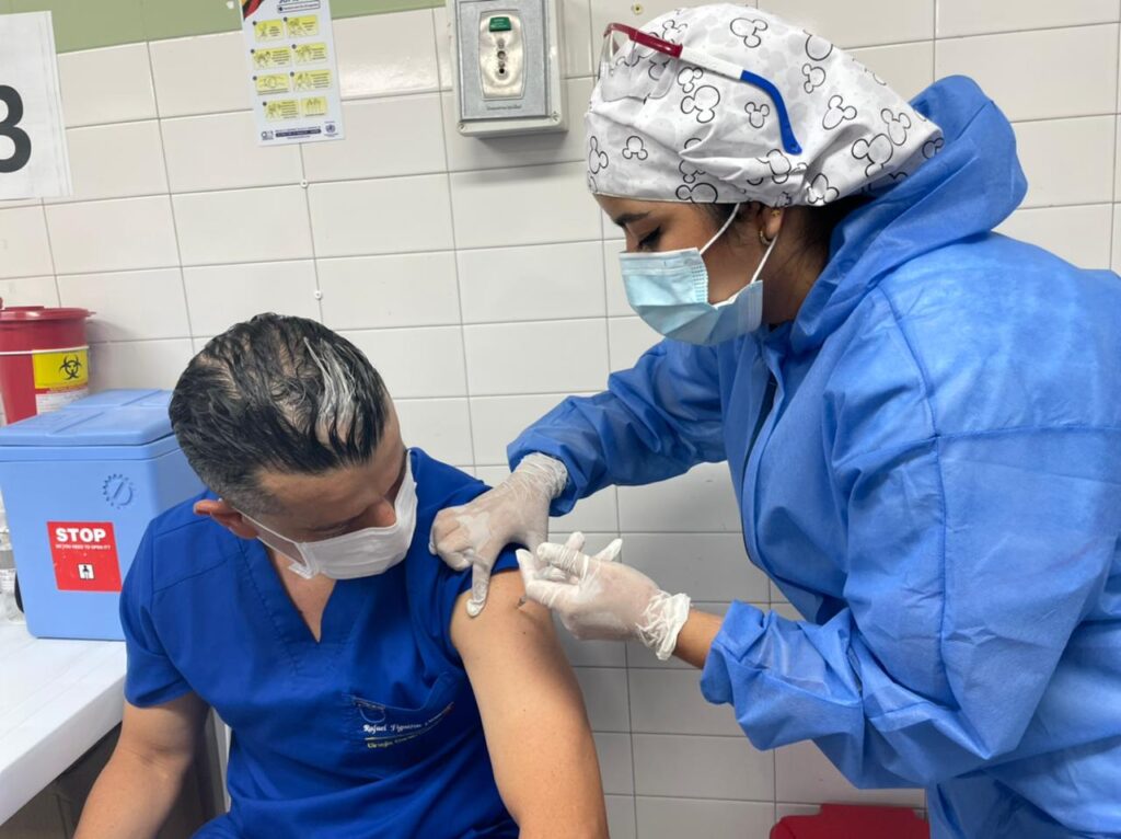 Minsalud reabre inscripciones para personal de la salud que no estuvo en la primera etapa de vacunación Minsalud reabre inscripciones para personal de la salud que no estuvo en la primera etapa de vacunación
