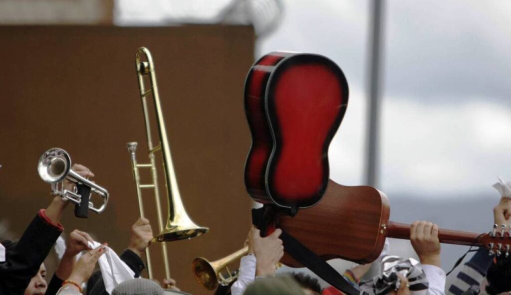 Más de 174 instrumentos musicales serán entregados a veredas del Tolima Más de 174 instrumentos musicales serán entregados a veredas del Tolima