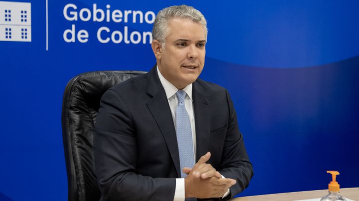 Iván Duque ordenó a Minhacienda construir un nuevo texto para la reforma tributaria