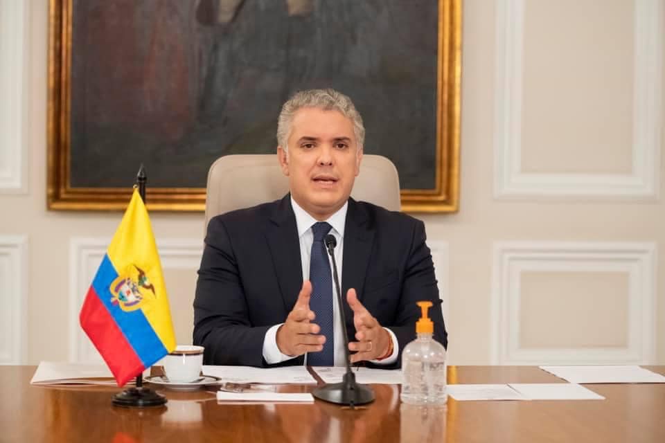 Presidente Duque prohibió importar y exportar asbesto en el país Presidente Duque prohibió importar y exportar asbesto en el país