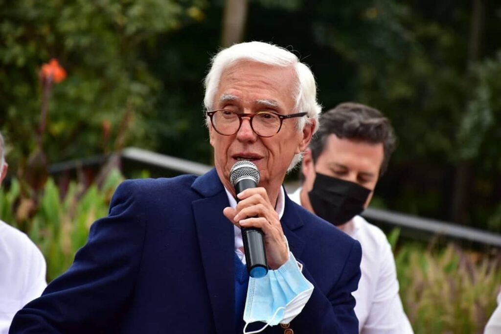 “En la Coalición de La Esperanza sí hay una posibilidad de unir al país”: senador Robledo “En la Coalición de La Esperanza sí hay una posibilidad de unir al país”: senador Robledo