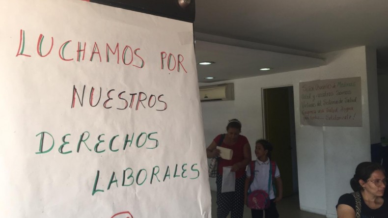 Trabajadores de Mi IPS en Ibagué en protesta por atraso en el pago de parafiscales Trabajadores de Mi IPS en Ibagué en protesta por atraso en el pago de parafiscales