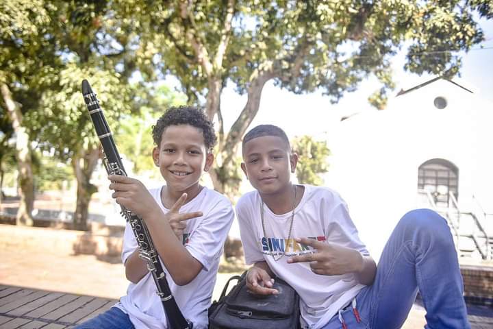Abren clases gratuitas de música, artes y danza para niños y adolescentes en Ibagué Abren clases gratuitas de música, artes y danza para niños y adolescentes en Ibagué