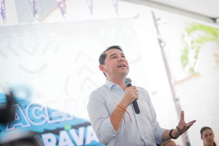 Hurtado responsabilizó a funcionarios de Jaramillo por abandono del tanque de la Zona Industrial Hurtado responsabilizó a funcionarios de Jaramillo por abandono del tanque de la Zona Industrial