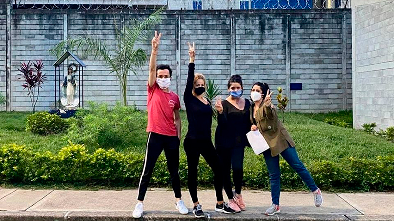 Fundación Acción Interna de Johana Bahamón llegó hasta la cárcel de Picaleña para brindar ayudas a sus internos Fundación Acción Interna de Johana Bahamón llegó hasta la cárcel de Picaleña para brindar ayudas a sus internos