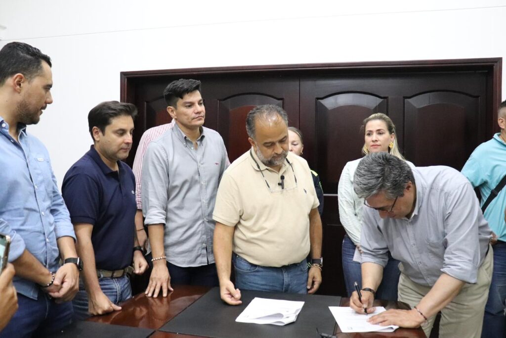 Transportadores llegan a acuerdo y levantan el paro en Ibagué Transportadores llegan a acuerdo y levantan el paro en Ibagué