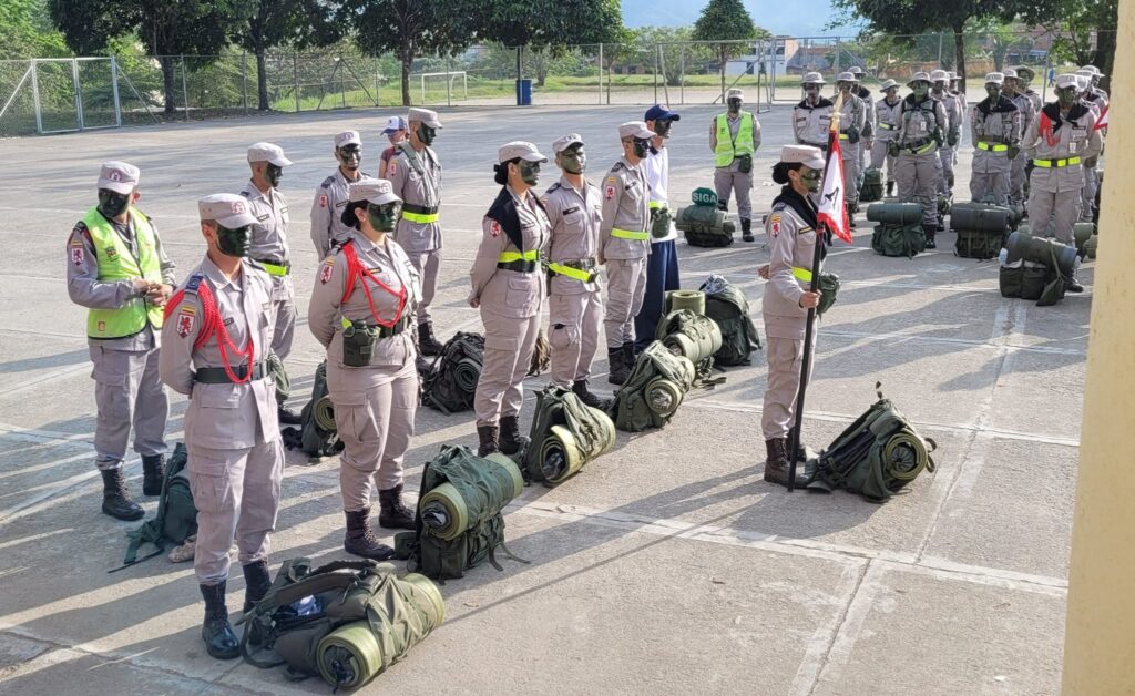 Colegio Militar Chincá celebra 37 años de historia Colegio Militar Chincá celebra 37 años de historia