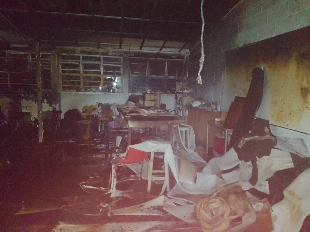 Incendio se registró en las instalaciones de la Universidad del Tolima Incendio se registró en las instalaciones de la Universidad del Tolima