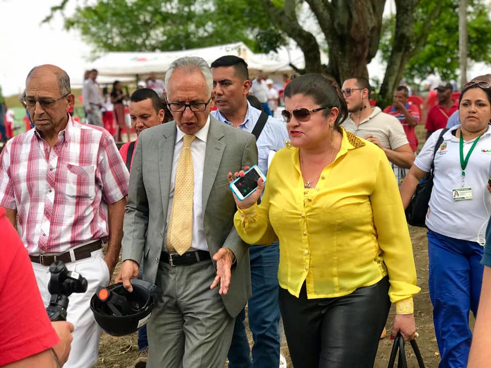 El ‘jaramillismo’ también goza de la mermelada ‘barretista’ en el Tolima El ‘jaramillismo’ también goza de la mermelada ‘barretista’ en el Tolima