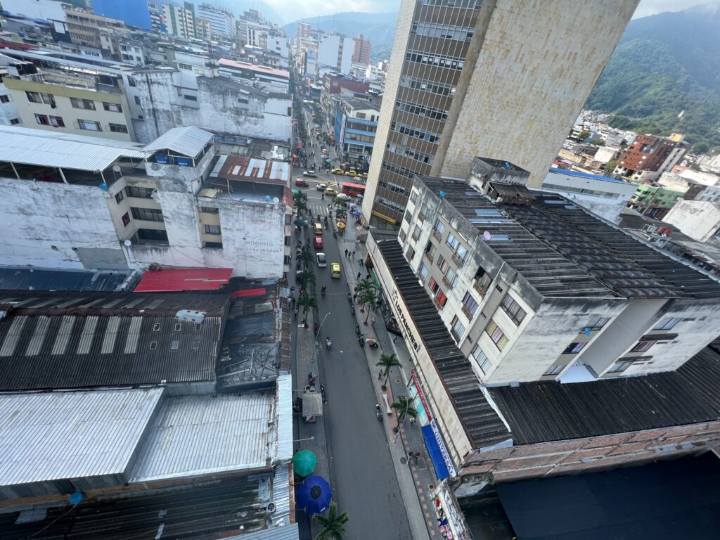 Se enreda el proceso de peatonalización de la Carrera Tercera en Ibagué Se enreda el proceso de peatonalización de la Carrera Tercera en Ibagué