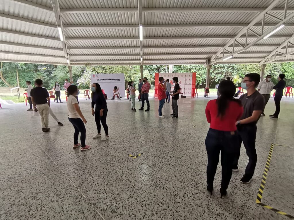 Jóvenes de Ibagué califican como un acto de oportunismo a la reunión con la Comisión del Congreso en Ibagué Jóvenes de Ibagué califican como un acto de oportunismo a la reunión con la Comisión del Congreso en Ibagué