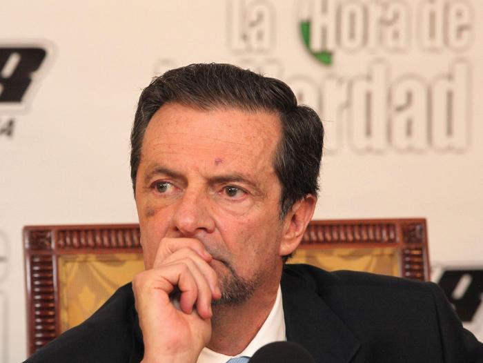 Exministro y uribista pura sangre pide la renuncia de Iván Duque Exministro y uribista pura sangre pide la renuncia de Iván Duque