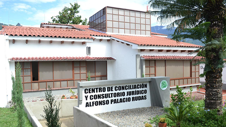 Cómo resolver sus problemas legales sin pagar un solo peso Cómo resolver sus problemas legales sin pagar un solo peso