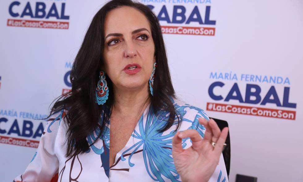 Se calentaron los ánimos en el ‘uribismo’: María Fernanda Cabal exige detalles de encuestas Se calentaron los ánimos en el ‘uribismo’: María Fernanda Cabal exige detalles de encuestas