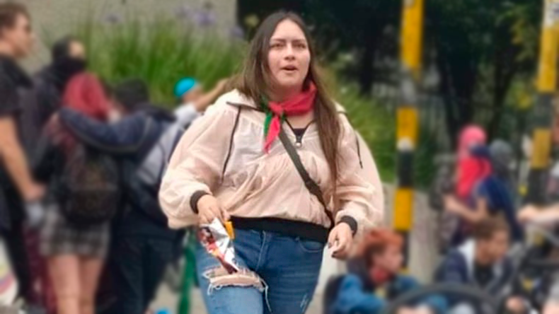 Gobierno Petro recomendó contratos solo por cuatro meses, pero le dio uno por 11 a una de sus fieles influenciadoras digitales