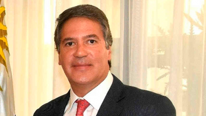 Fiscalía ordena extinción de dominio a finca del exembajador Fernando Sanclemente Fiscalía ordena extinción de dominio a finca del exembajador Fernando Sanclemente