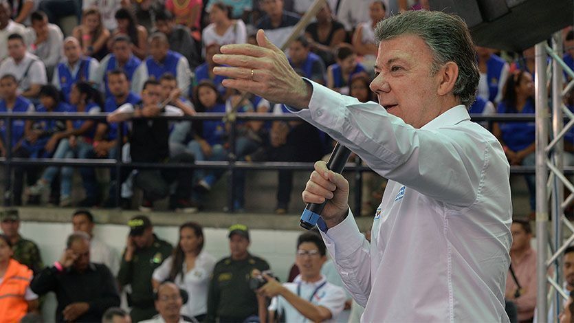 Santos dice que está seguro de que los colombianos aprobarán el plebiscito Santos dice que está seguro de que los colombianos aprobarán el plebiscito