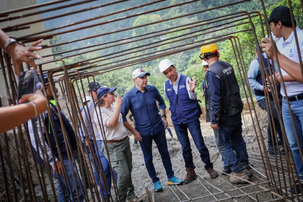 Gobierno Nacional lleva tres años vacilando recursos para el Acueducto Complementario de Ibagué Gobierno Nacional lleva tres años vacilando recursos para el Acueducto Complementario de Ibagué