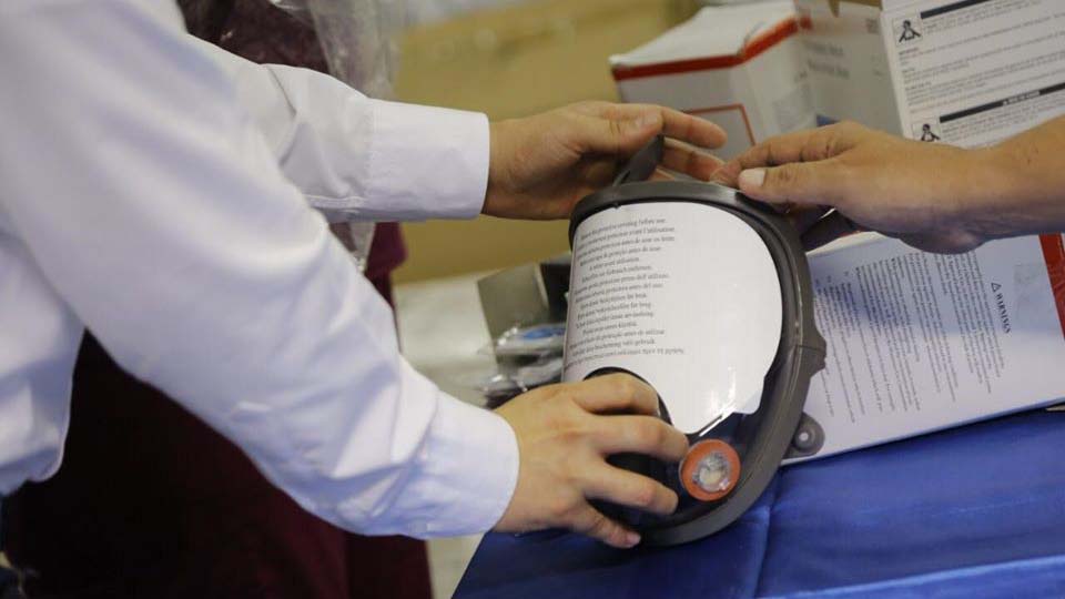 Apple donó a Colombia implementos de protección para el personal de la salud Apple donó a Colombia implementos de protección para el personal de la salud