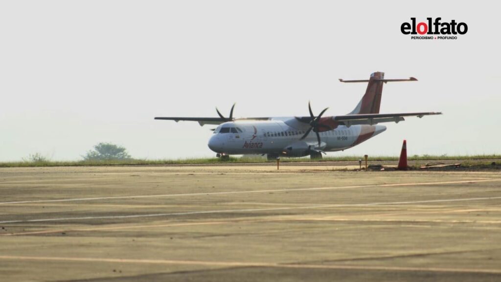 Vuelo de Avianca con 52 pasajeros dio apertura a la nueva terminal del Aeropuerto Perales Vuelo de Avianca con 52 pasajeros dio apertura a la nueva terminal del Aeropuerto Perales