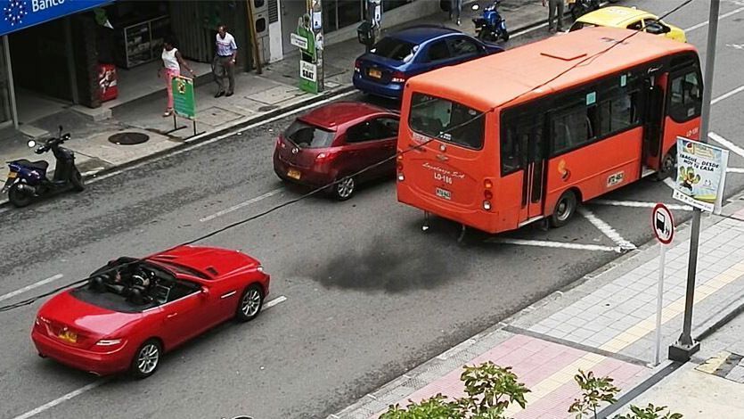 Inician controles para vehículos ‘chimenea’ de Ibagué Inician controles para vehículos ‘chimenea’ de Ibagué