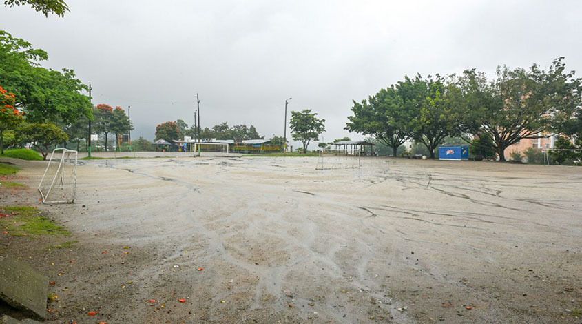 Desaparecerán canchas de fútbol del barrio San Simón Desaparecerán canchas de fútbol del barrio San Simón