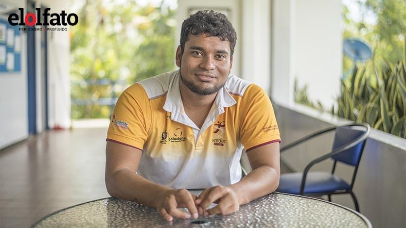 Creció bajo protección del ICBF y hoy es abogado, docente y uno de los mejores nadadores de Sudamérica Creció bajo protección del ICBF y hoy es abogado, docente y uno de los mejores nadadores de Sudamérica