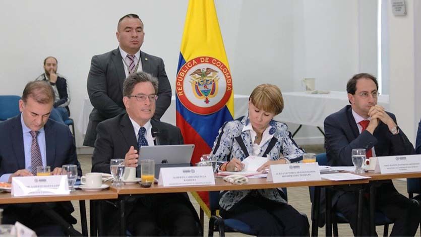 Gobierno reducirá sus gastos generales: Minhacienda Gobierno reducirá sus gastos generales: Minhacienda