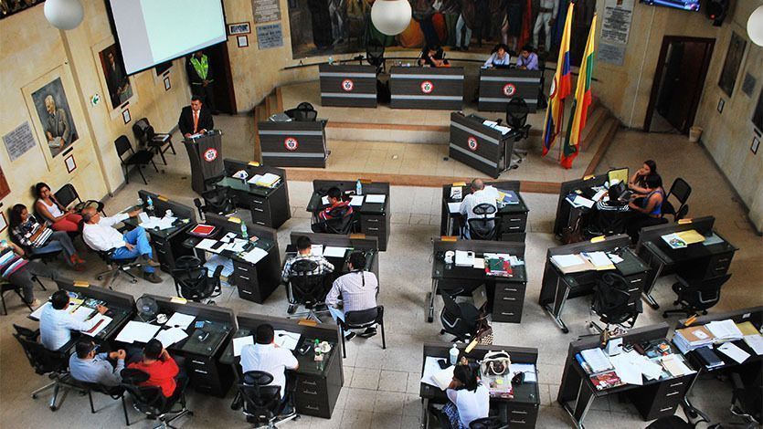 Concejo de Ibagué pide al Contralor encargado que explique inconsistencias de su hoja de vida Concejo de Ibagué pide al Contralor encargado que explique inconsistencias de su hoja de vida