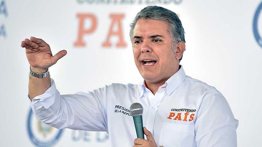 Duque anuncia $20.000 millones adicionales para culminar escenarios deportivos de Ibagué Duque anuncia $20.000 millones adicionales para culminar escenarios deportivos de Ibagué