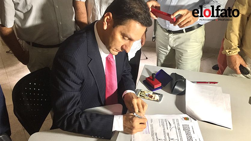 Sancionan Acuerdo que tumba incrementos exagerados del predial, pero firmó Juan Espinosa como Alcalde (E) Sancionan Acuerdo que tumba incrementos exagerados del predial, pero firmó Juan Espinosa como Alcalde (E)