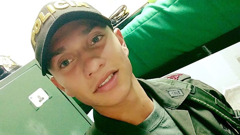 Hallam Bayona, nueva víctima tolimense del atentado en la Escuela General Santander Hallam Bayona, nueva víctima tolimense del atentado en la Escuela General Santander