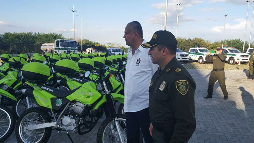 Policía del Tolima recibe 46 motocicletas a través de la Gobernación