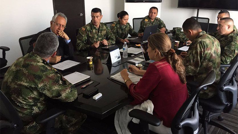 Alcaldía de Ibagué y el Ejército Nacional firmarán nuevo convenio para reparar vías de la ciudad Alcaldía de Ibagué y el Ejército Nacional firmarán nuevo convenio para reparar vías de la ciudad