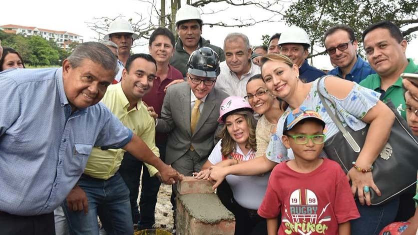 ¿Concejales ‘negociaron’ su respaldo al proyecto que amplía la planta de personal en la Alcaldía? ¿Concejales ‘negociaron’ su respaldo al proyecto que amplía la planta de personal en la Alcaldía?