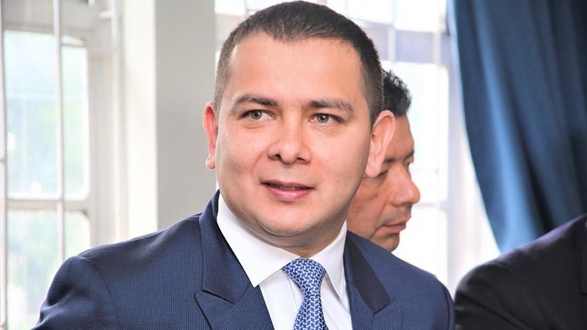 Senador Miguel Barreto le pide a Paloma Valencia mostrar más resultados en su trabajo por el Tolima Senador Miguel Barreto le pide a Paloma Valencia mostrar más resultados en su trabajo por el Tolima