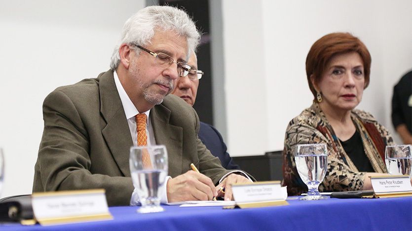 Se posesionó el nuevo rector de la Universidad de Ibagué Se posesionó el nuevo rector de la Universidad de Ibagué