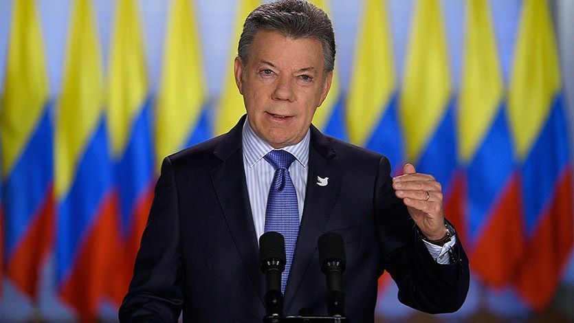 Maestros deberán reponer clases para recibir salario: Santos Maestros deberán reponer clases para recibir salario: Santos