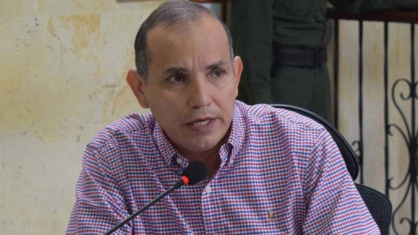 ‘Cinco concejales dicen estar amenazados por aprobar alza en tarifas del predial’: William Rosas ‘Cinco concejales dicen estar amenazados por aprobar alza en tarifas del predial’: William Rosas