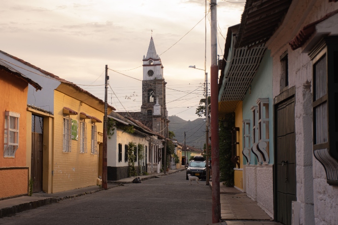 Ocho municipios del Tolima priorizados para garantizar la seguridad de los candidatos a elecciones regionales Ocho municipios del Tolima priorizados para garantizar la seguridad de los candidatos a elecciones regionales