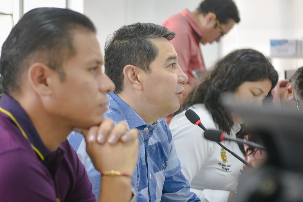 Procuraduría pidió explicaciones a Hurtado por desacato a órdenes judiciales Procuraduría pidió explicaciones a Hurtado por desacato a órdenes judiciales