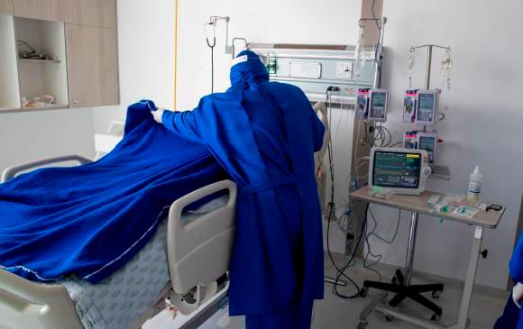 Cinco personas fallecieron por COVID-19 y se reportaron 24 nuevos contagios en el Tolima Cinco personas fallecieron por COVID-19 y se reportaron 24 nuevos contagios en el Tolima