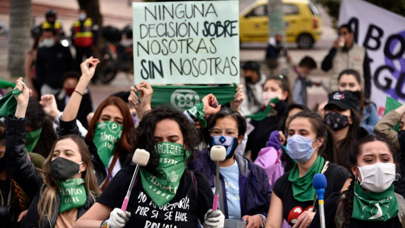 Corte Constitucional propone despenalizar el aborto en Colombia Corte Constitucional propone despenalizar el aborto en Colombia