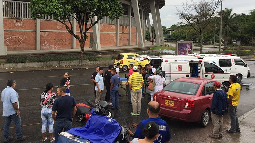 Por falta de reductores continúan los accidentes en el cruce de la «avenida Fantasma» y la carrera Cuarta Por falta de reductores continúan los accidentes en el cruce de la «avenida Fantasma» y la carrera Cuarta