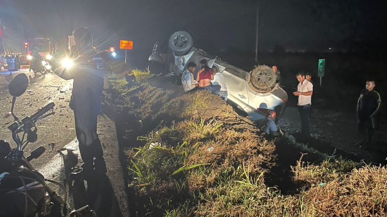 Accidente en la vía El Espinal – Guamo dejó lesionadas a siete personas Accidente en la vía El Espinal – Guamo dejó lesionadas a siete personas